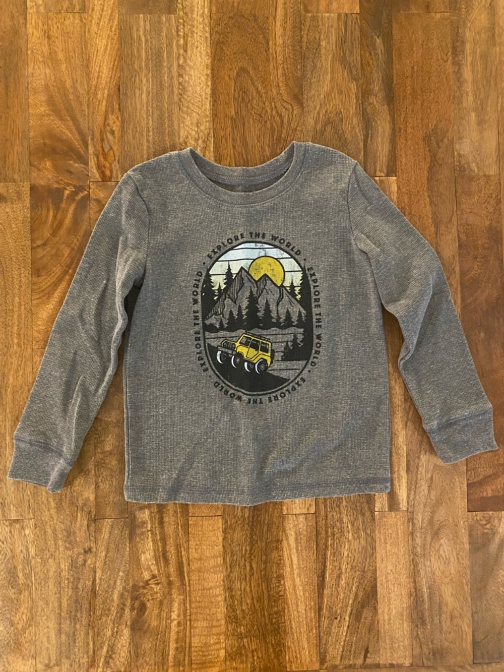 Kids' Explorer Graphic Long-Sleeve Tee - Gray